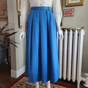 Dead stock Vintage NWT Full Pleated Skirt